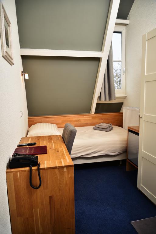 Hotel Villa Margaretha Райсвайк Екстериор снимка