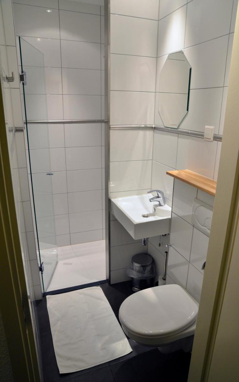 Hotel Villa Margaretha Райсвайк Екстериор снимка