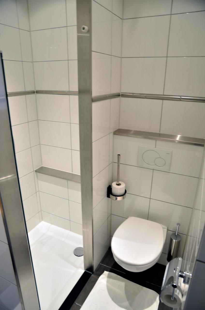 Hotel Villa Margaretha Райсвайк Екстериор снимка